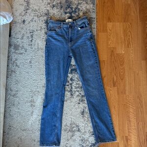 Abercrombie & Fitch The Slim Straight Ultra High Rise Jeans - 24/00R